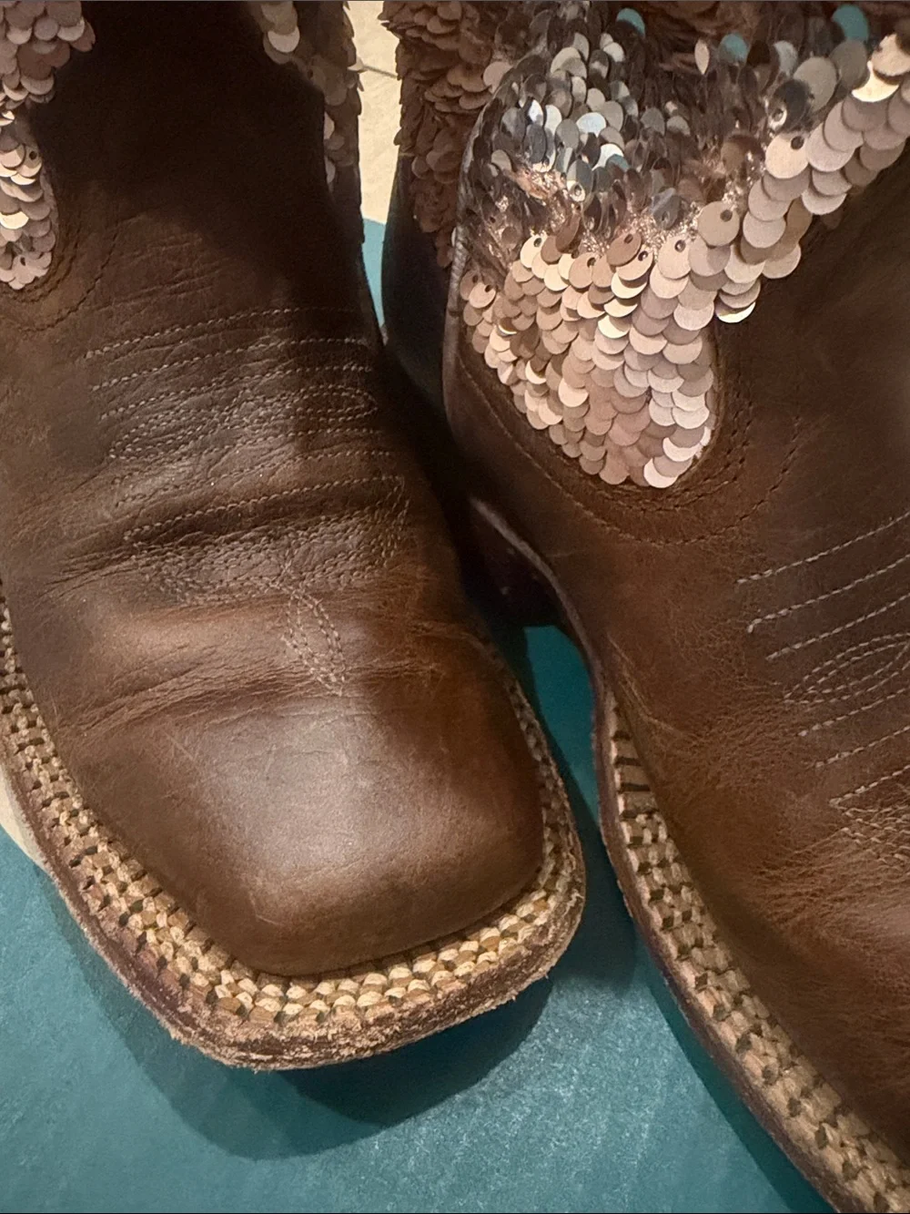 Ariat stylish western